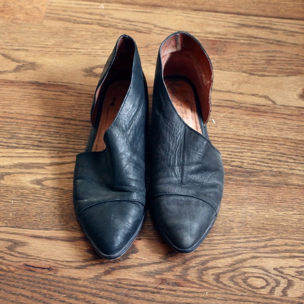 Free People Royale Flat